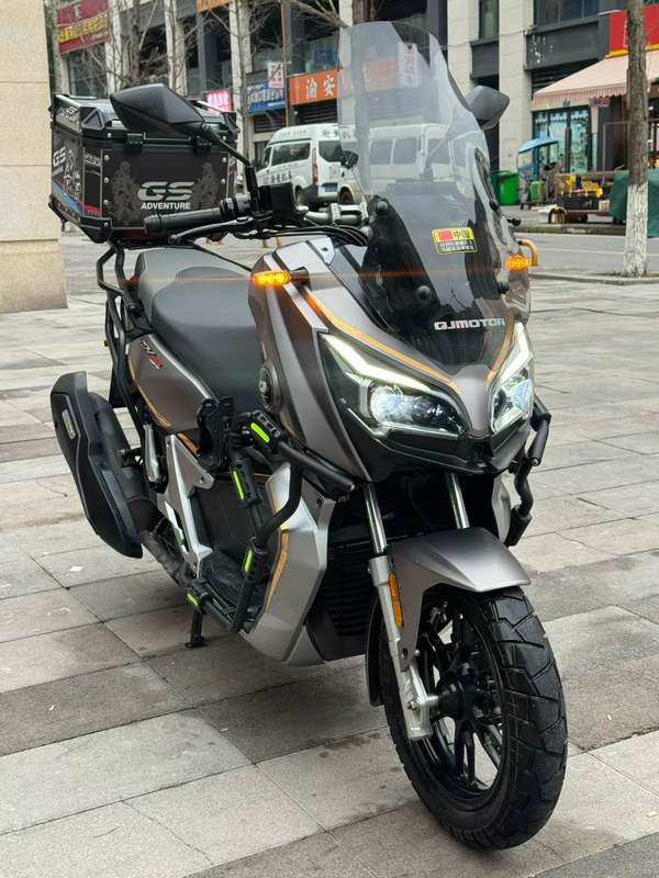 二手QJMOTOR鸿250ADV