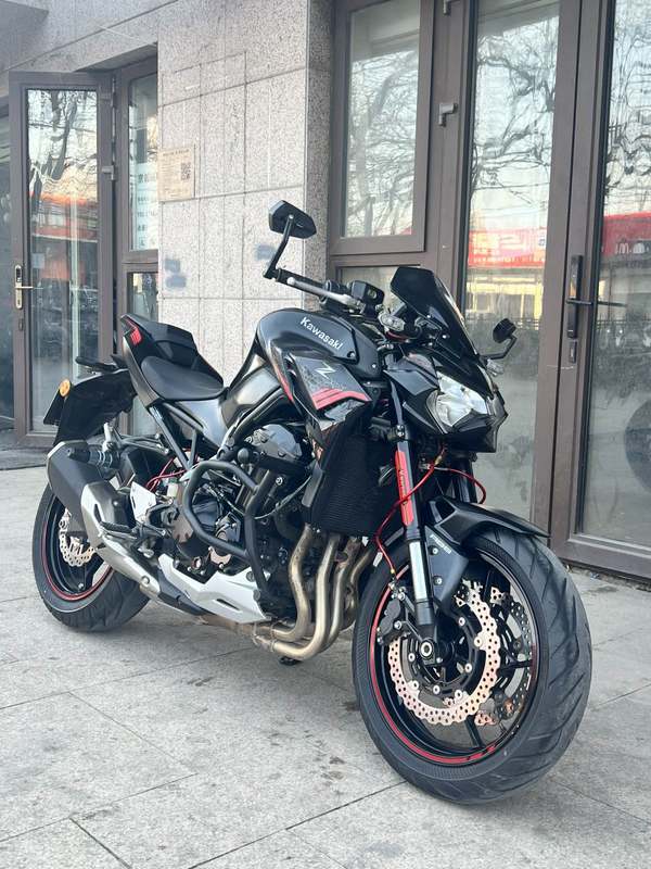 二手川崎Z900