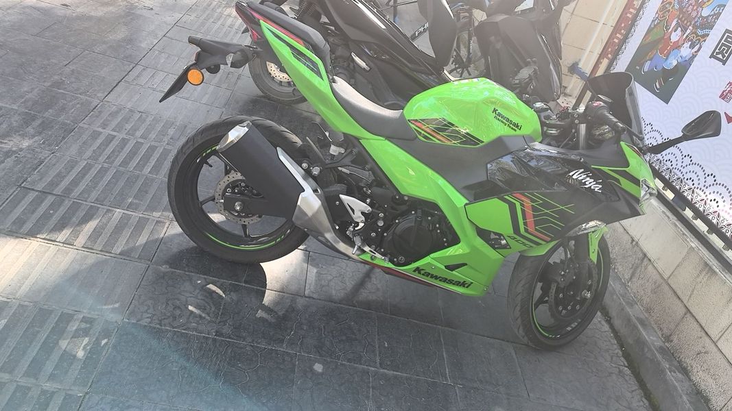 二手川崎Ninja 400