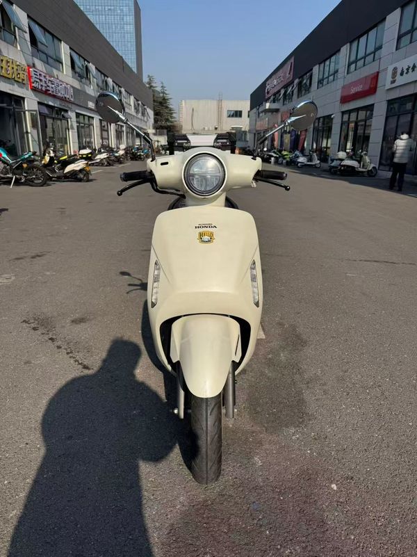 二手新大洲本田NS125LA