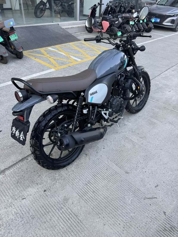二手建设雅马哈GT150 Fazer