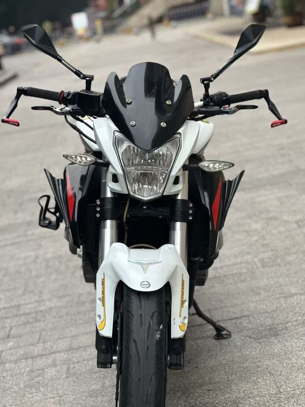 二手贝纳利TNT600i