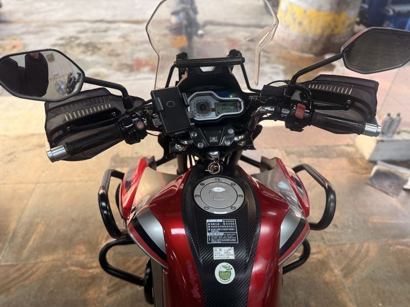 二手五羊本田猛鸷 CB190X