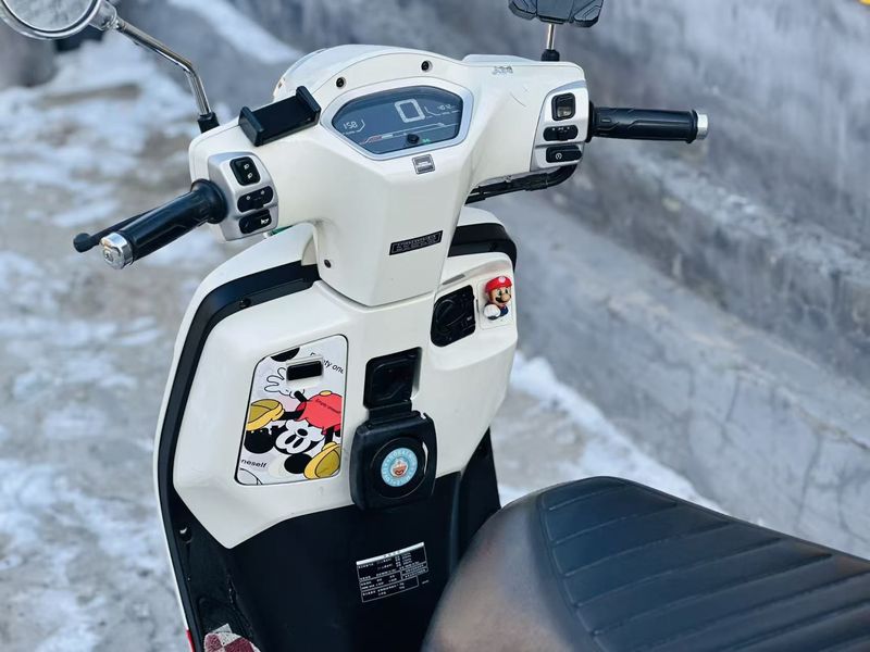 二手新大洲本田NS125LA