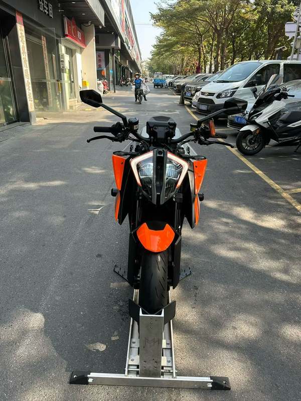 二手KTMR2R1290 Super Duke