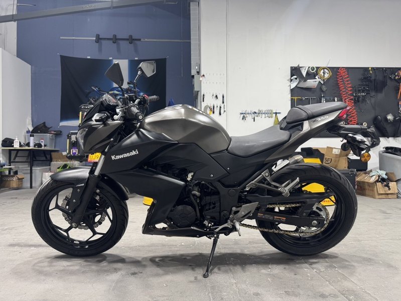 二手川崎Z 250 ABS
