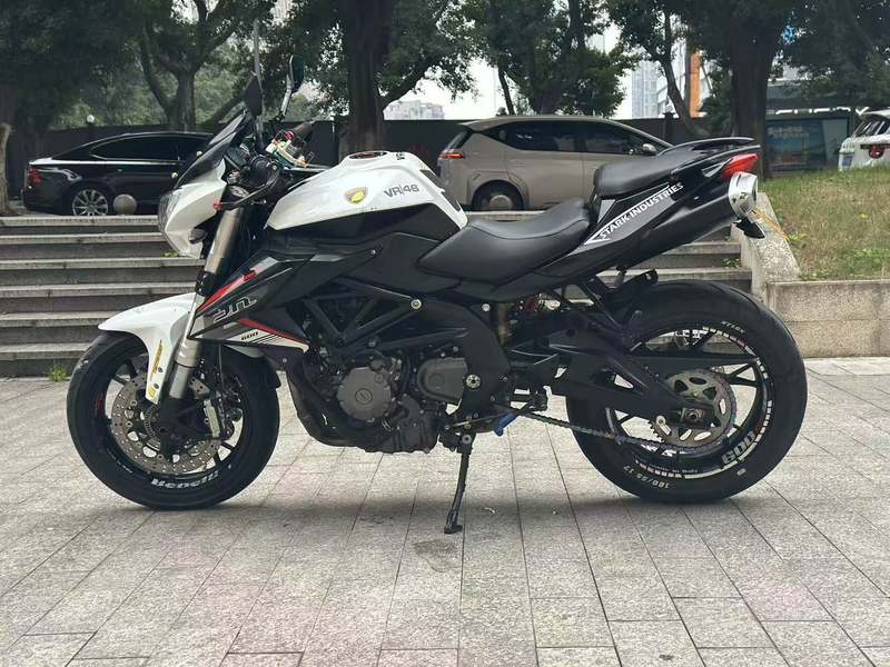 二手贝纳利TNT600i