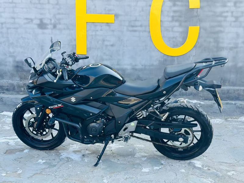 二手豪爵铃木GSX250R