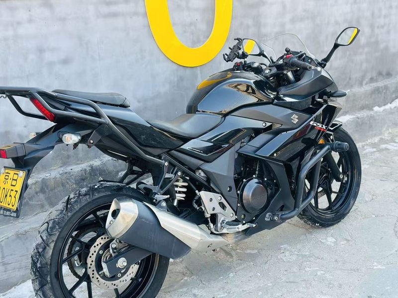 二手豪爵铃木GSX250R