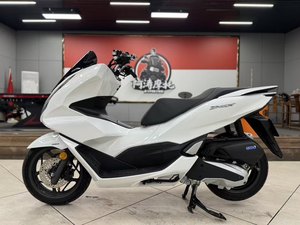 二手五羊本田PCX