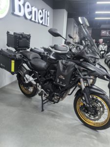 二手贝纳利TRK552