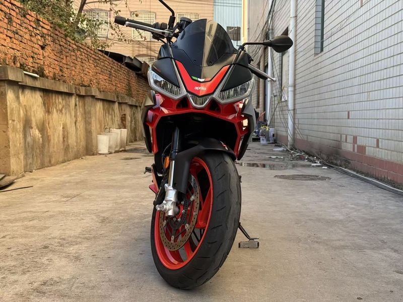 二手阿普利亚Tuono 660