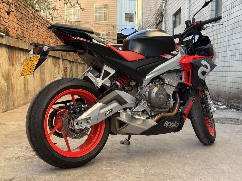 二手阿普利亚Tuono 660