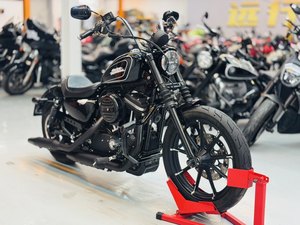二手哈雷戴维森Iron883 硬汉