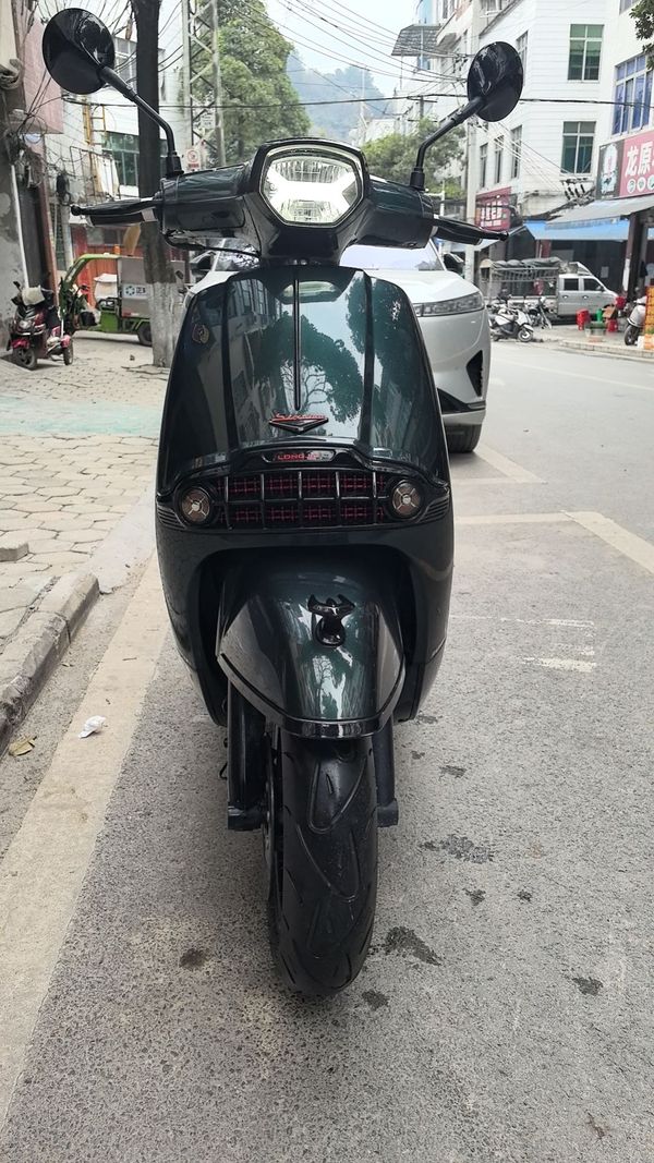 二手维多利亚Sixties 300i