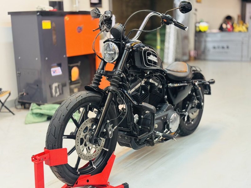 二手哈雷戴维森Iron883 硬汉