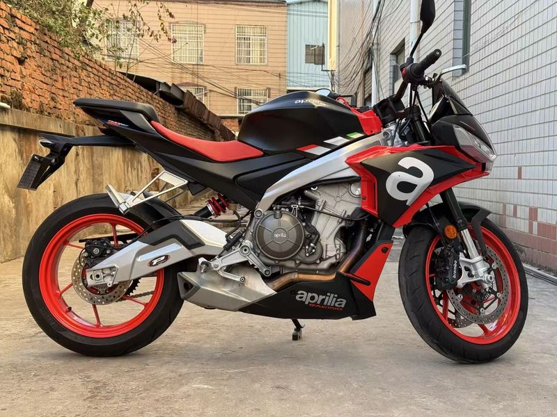 二手阿普利亚Tuono 660