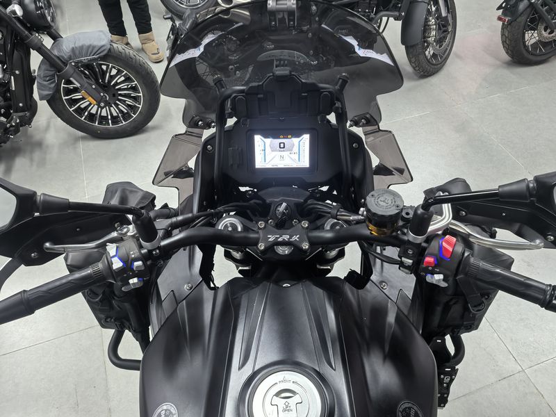 二手贝纳利TRK552