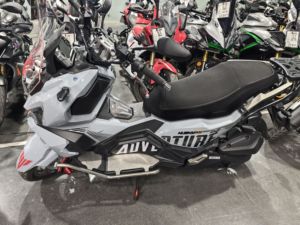 二手三阳哈士奇 Husky ADV150