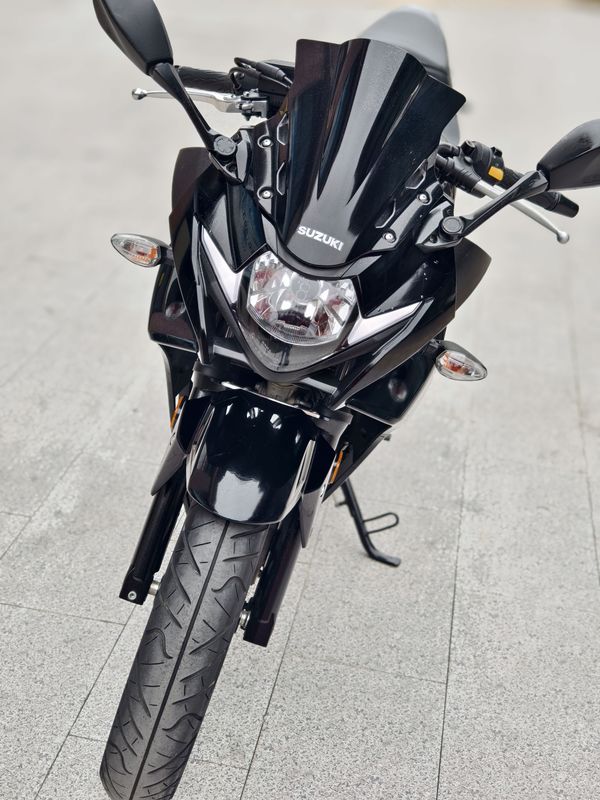 二手豪爵铃木GSX250R