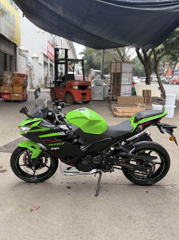 二手川崎Ninja 400