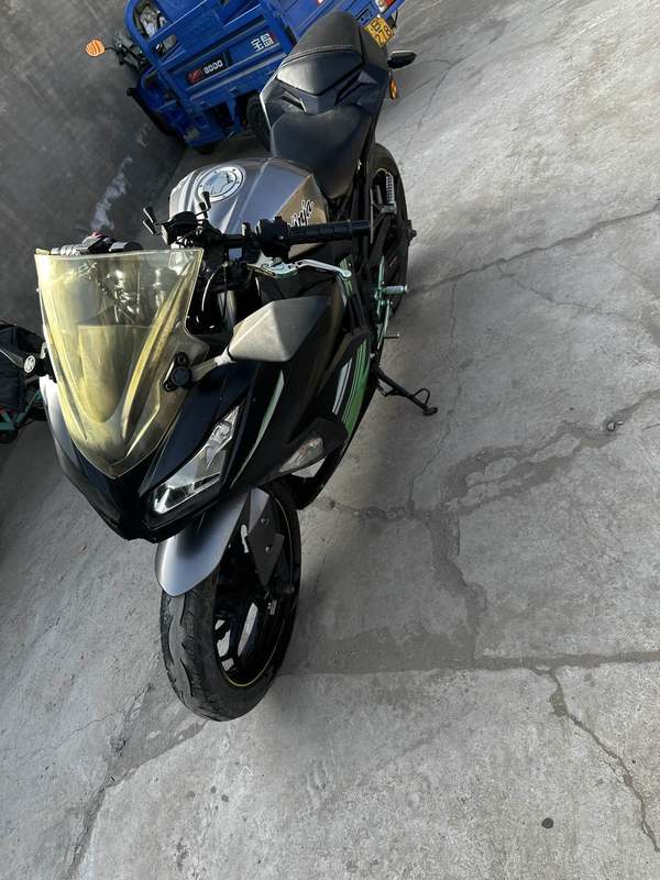 二手川崎Ninja 250