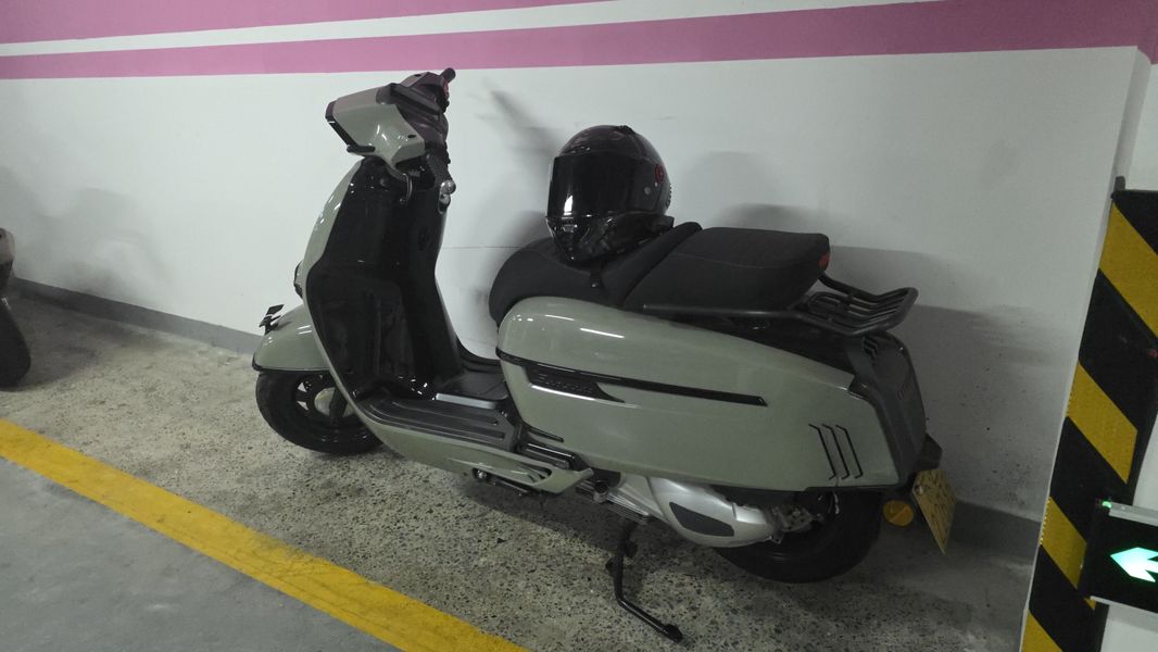 二手维多利亚Sixties 250Si