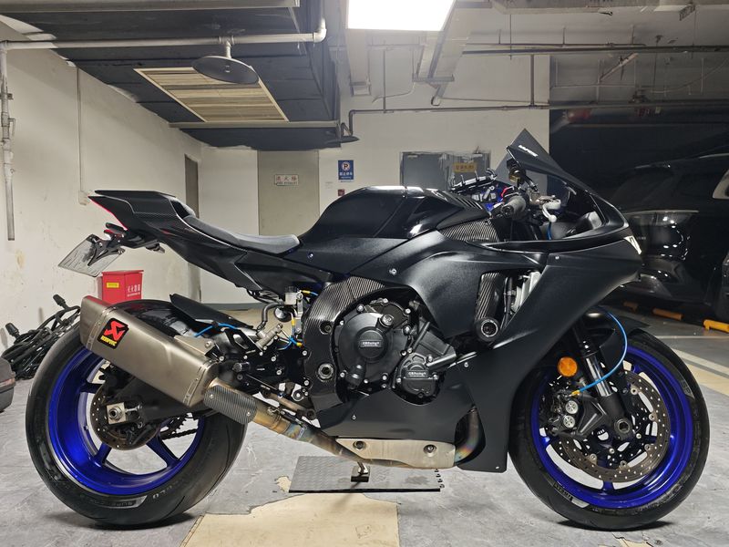 二手雅马哈YZF-R1