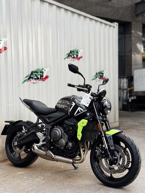 二手凯旋Trident 660