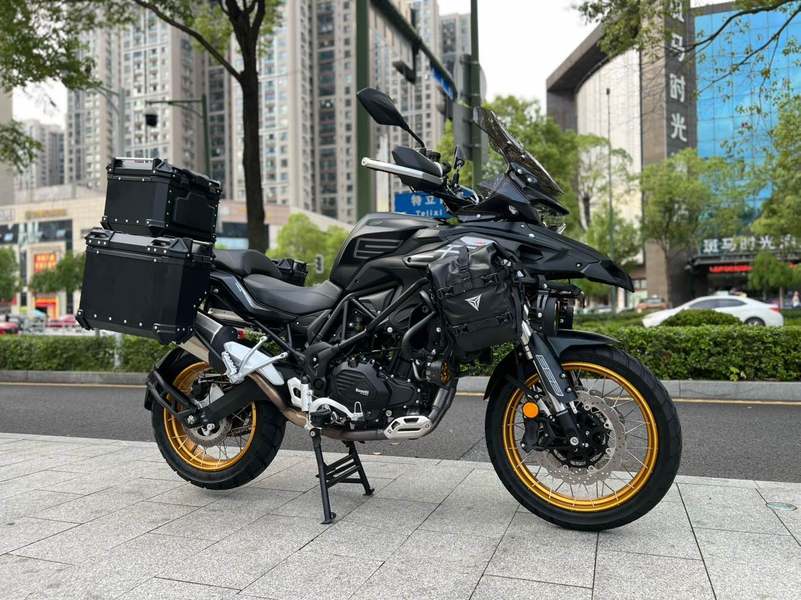 二手贝纳利TRK552