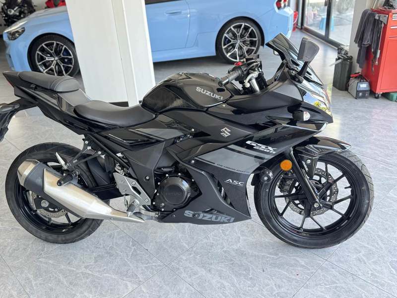 二手豪爵铃木GSX250R