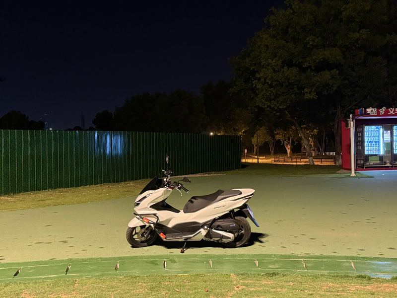 二手五羊本田PCX