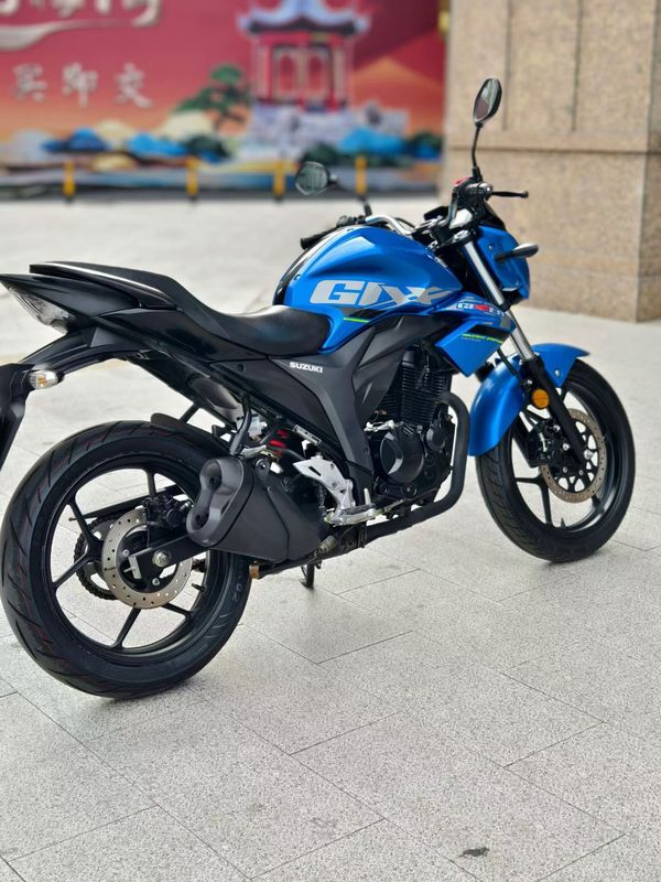 二手济南铃木极客飒 Gixxer 155 NK