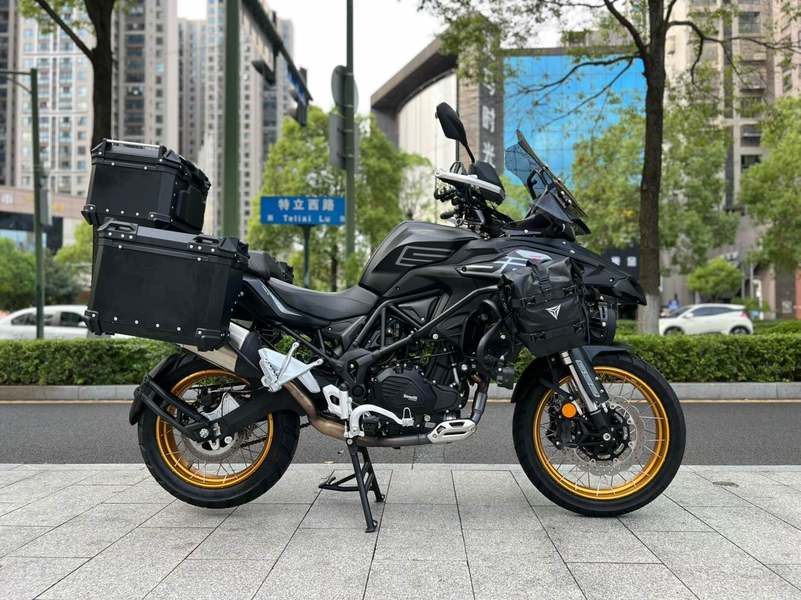 二手贝纳利TRK552