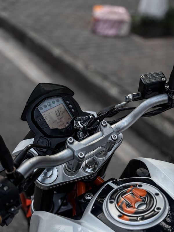 二手KTMR2R390 Duke