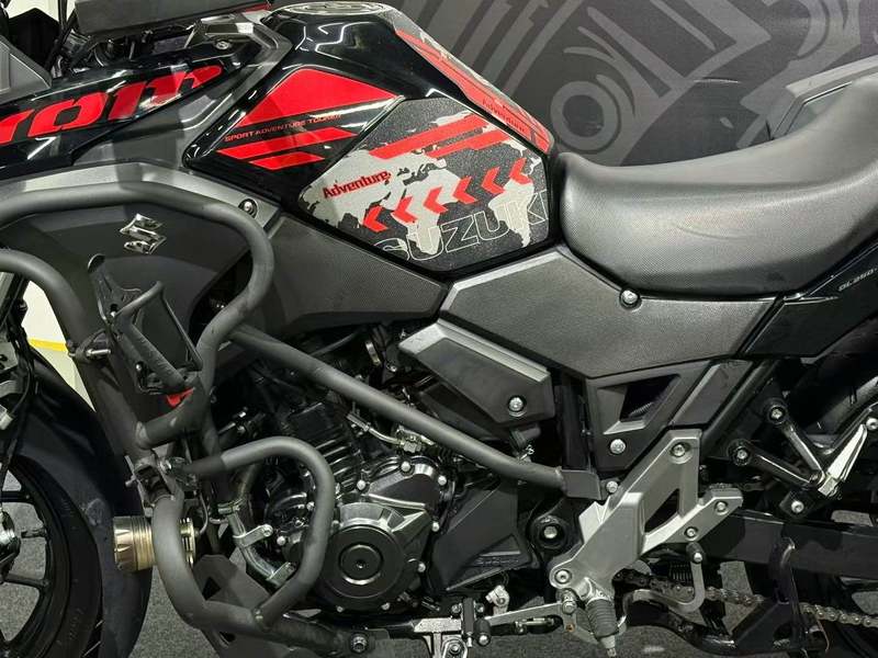 二手豪爵铃木DL250