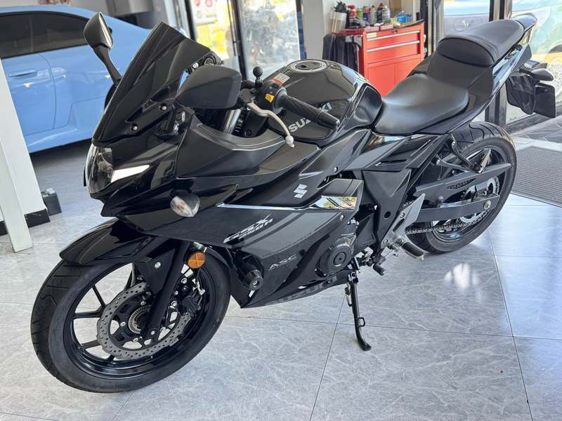 二手豪爵铃木GSX250R