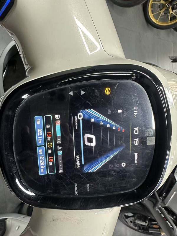 二手南方梦拉丽莎 飞戈