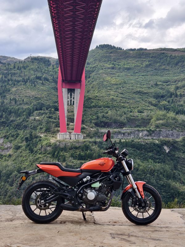 二手哈雷戴维森X 350