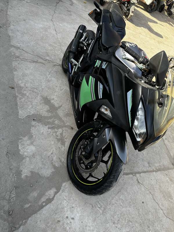 二手川崎Ninja 250