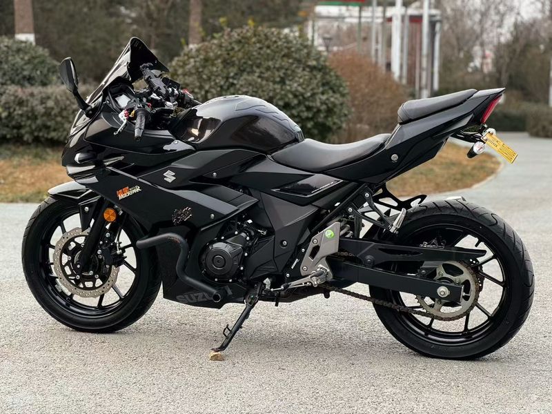 二手豪爵铃木GSX250R