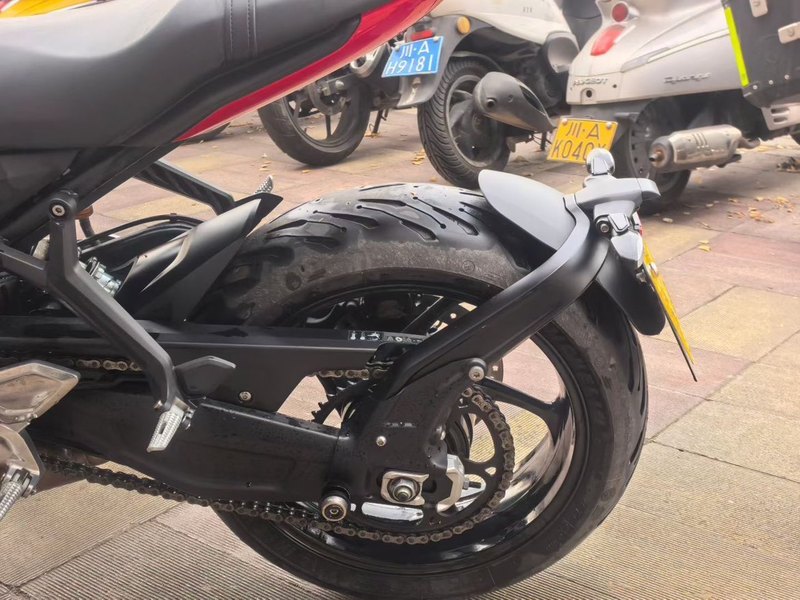 二手凯旋Trident 660