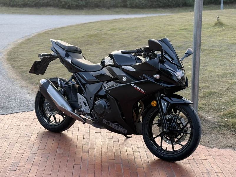 二手豪爵铃木GSX250R