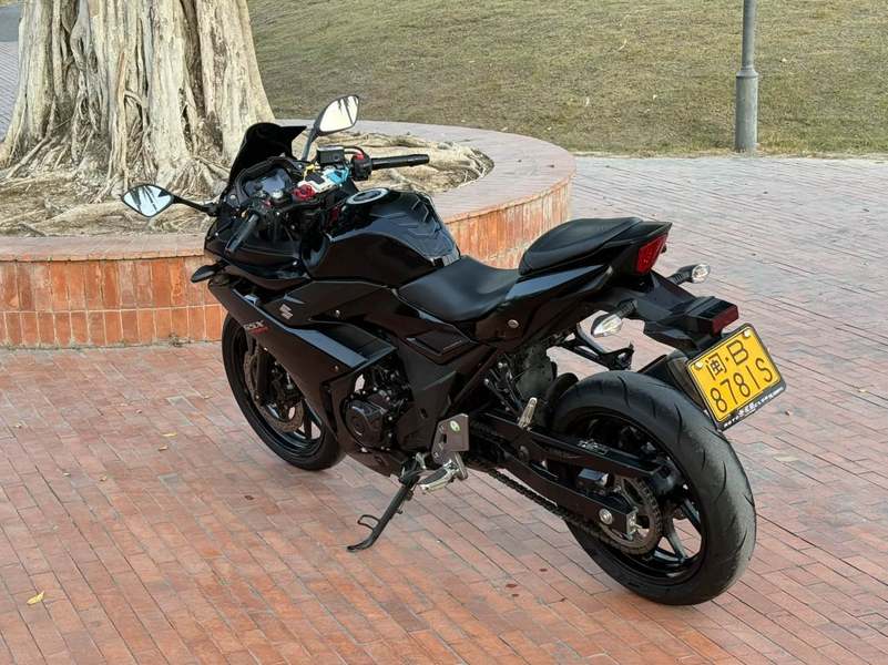 二手豪爵铃木GSX250R