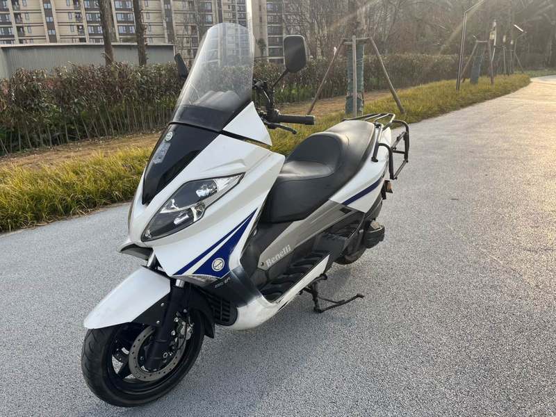 二手贝纳利银刃 BJ250T-8