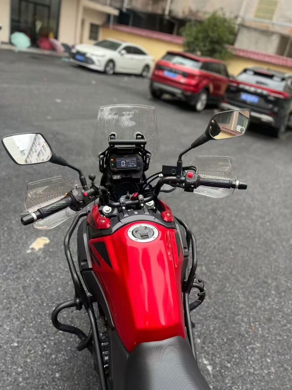 二手豪爵铃木DL250