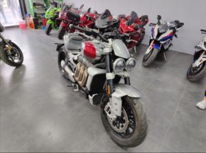 二手凯旋Rocket 3