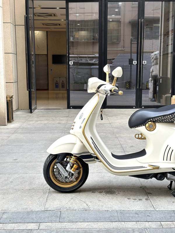 二手VESPA946
