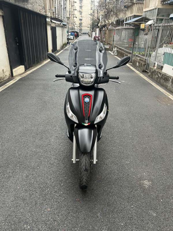 二手比亚乔Medley 150