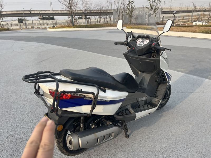 二手贝纳利银刃 BJ250T-8